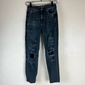 American Eagle Distressed Black Mom Jeans 2